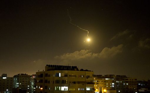 Ракетный обстрел из Газы возобновлен: разрушен еще один дом