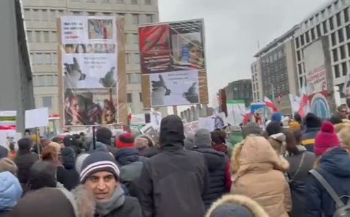 В Берлине прошла акция в поддержку иранских протестующих