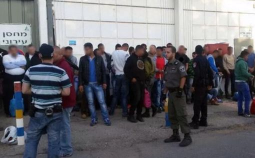 Работающих в Израиле палестинцев будут тестировать на КПП