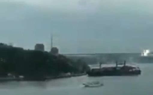 Видео: ЧП с сухогрузом в проливе Босфора