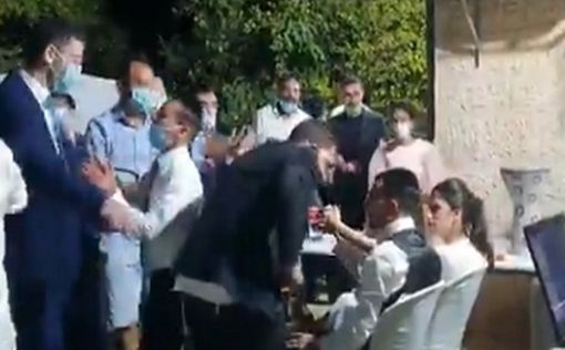 Ди-джей на свадьбе в Гиват-Зеев: было 60-70 человек
