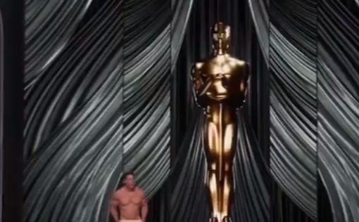 Голый Джон Сина вызвал фурор на премии "Оскар"