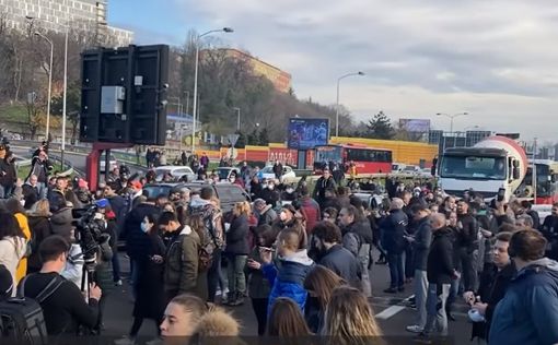 В Сербии вспыхнули массовые протесты: что произошло