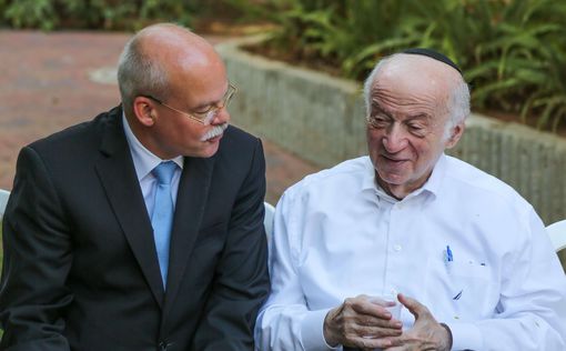 Посол Германии в Израиле встретился с пережившими Холокост