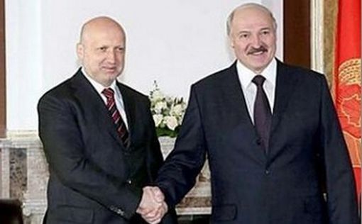 Турчинов встретился с Лукашенко