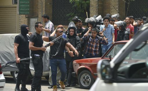 Египетский суд арестовал 155 сторонников ”Братьев-мусульман”