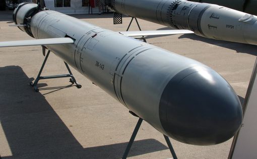 Иран угрожает запустить ракеты по Хайфе, если авиаудары по Газе продолжатся