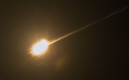 "Железный Купол" сбивает ракеты над Ашдодом