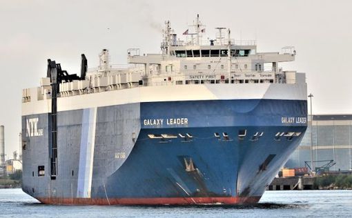 Хуситы Йемена захватили израильский грузовой корабль в Красном море