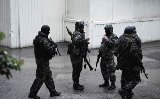 Сепаратисты атакуют в Донецке, Краматорске и Артемовске