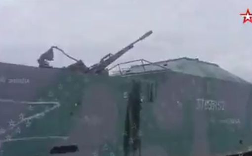 Безумное видео. Российский бронепоезд в Мелитополе