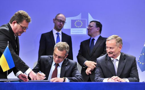 ЕС и Украина подписали соглашение на 1,35 млрд евро