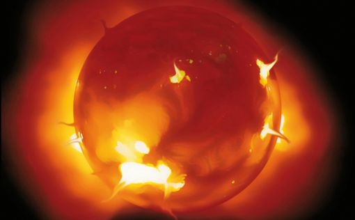 Ученые: Солнце закончит свою жизнь мгновенным взрывом