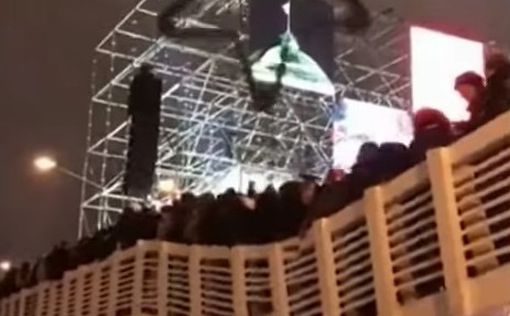 На Новый Год в Парке Горького обрушился мост с людьми