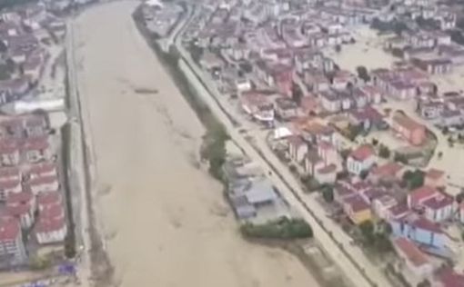 Турция борется с сильными наводнениями