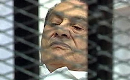 Мубарака приговорили к трем годам за хищения госсредств