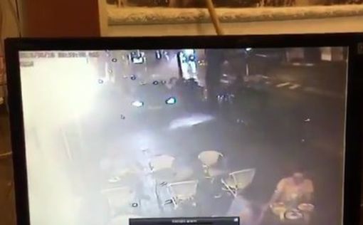 Автомобиль врезался в ресторан в Тель-Авиве. Трое убитых