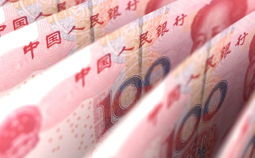 Юань вернулся в пятерку самых используемых валют мира