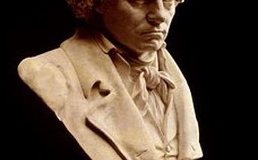 Ученые исследовали ДНК Бетховена и узнали о болезнях композитора