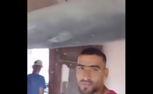 Житель Газы решил снять селфи под невзорвашейся бомбой весом в тонну