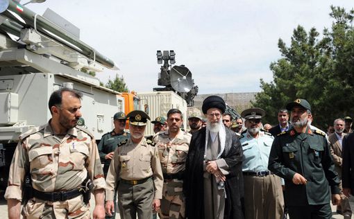 Хаменеи: Иран не пойдет на уступки в ядерных переговорах