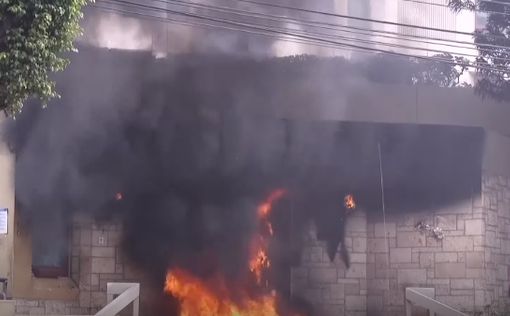 В Гондурасе подожгли посольство США