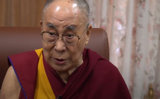 COVID-19: Далай-лама сделал прививку