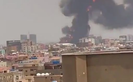 Мощный взрыв прогремел рядом с президентским дворцом в Судане