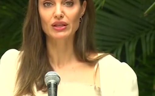 Анджелина Джоли посещает венесуэльских беженцев