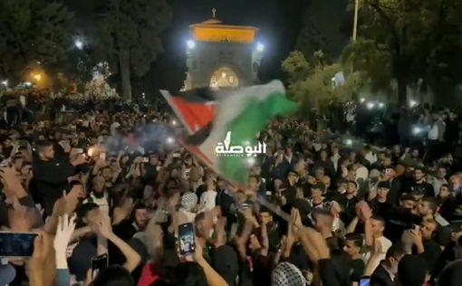 Видео: тысячи арабов на Храмовой Горе призывают взорвать Тель-Авив