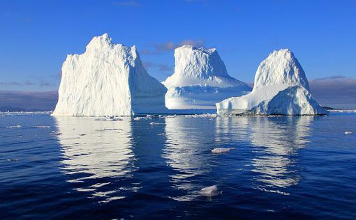 Ученые бьют тревогу: в Гренландии стремительно тают льды