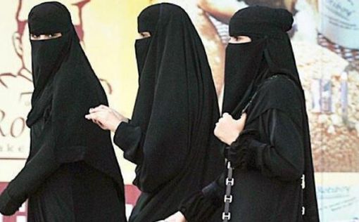 Женщины Саудовской Аравии смогут путешествовать свободнее
