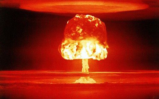 Жителей Лас-Вегаса испугал "ядерный гриб" в небе