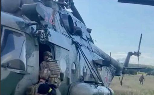 Разведка "приземлила" российский вертолет Ми-8 в Харьковской области. Фото