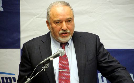 Либерман: ХАМАС стоит за терактами в Иудее и Самарии