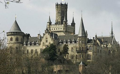 ​​​​​​​Сын немецкого принца продал фамильный замок за 1 евро