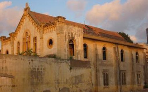 Единственная синагога в Бейруте открывает свои двери