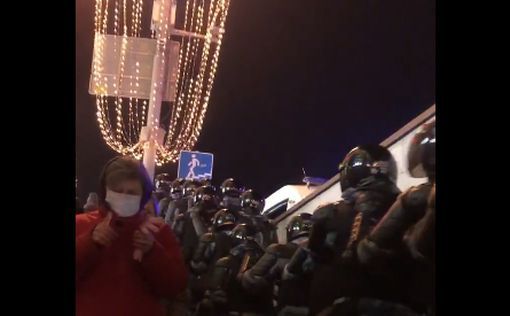 Антивоенная демонстрация в Москве: 600 человек задержаны