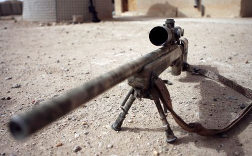 Британский SAS на квадроциклах отстреливает боевиков ISIS