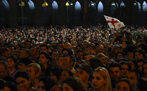Массовые протесты в Грузии рискуют превратиться в переворот