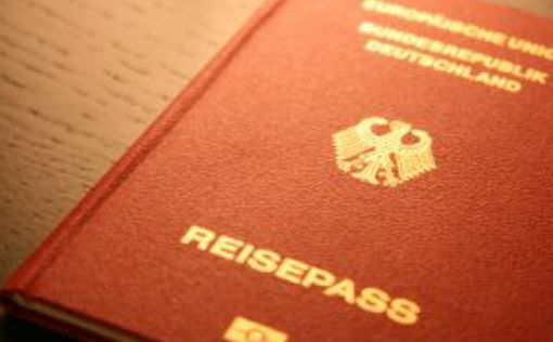 В ФРГ обсудят законопроект о получении двойного гражданства