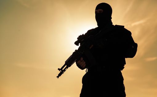 Ирак: военные ведут поиск террористов-смертников в Мосуле
