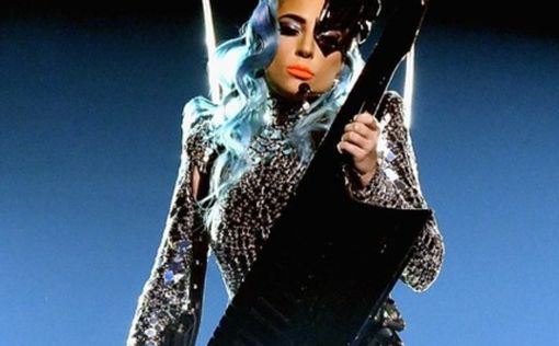 Аниме Киборг представлен на шоу Lady Gaga в Лас-Вегасе