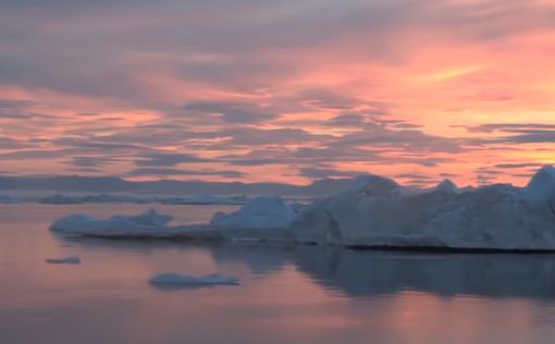 Климатологи: Лед Гренландии тает с невероятной скоростью