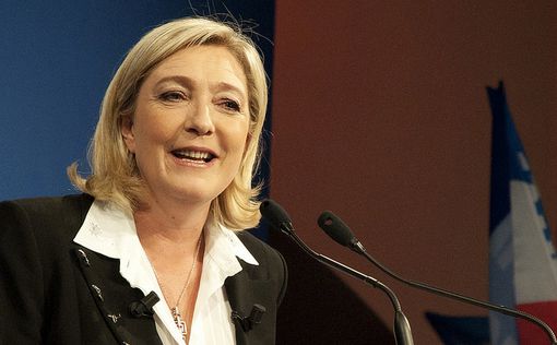 Марин Ле Пен будет лишать террористов гражданства