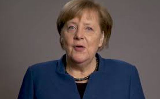 Меркель обратилась к Европе: защищайте демократию