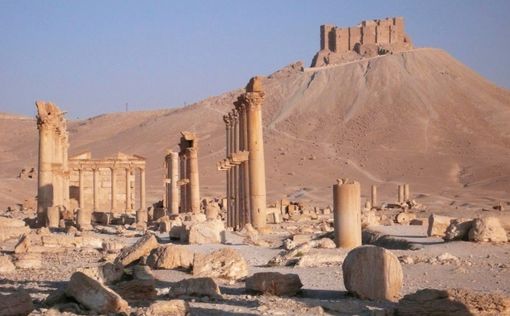 Боевики ISIS разрушают мавзолеи в Сирии
