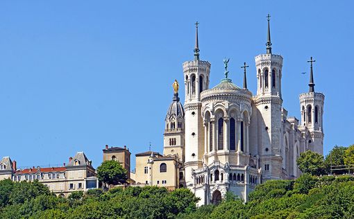 Исламисты готовили теракты в церквях Франции