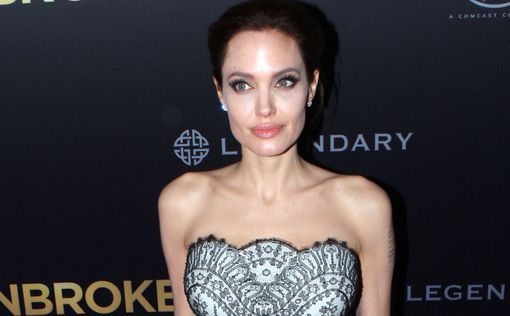 Анджелина Джоли призвала помогать Украине