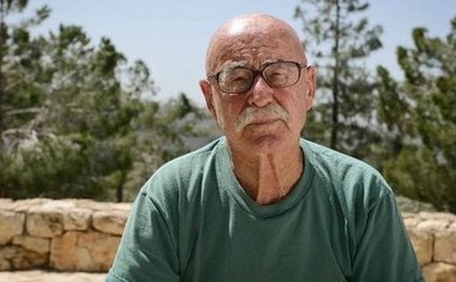 Тиби Рам, он  выжил в Холокосте и прошел все войны Израиля